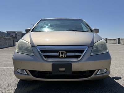 2006 Honda Odyssey photo 2