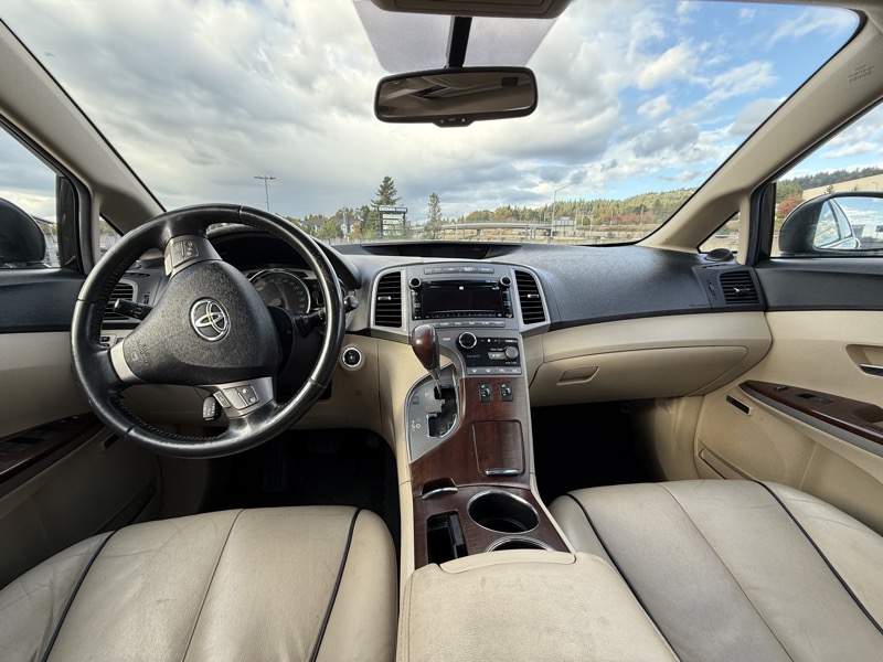 2010 Toyota Venza photo 12
