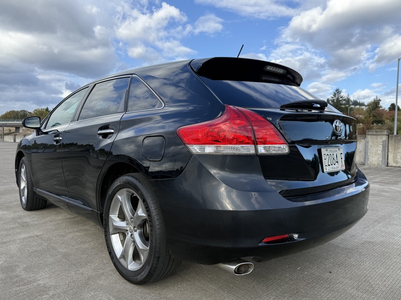 2010 Toyota Venza photo 7