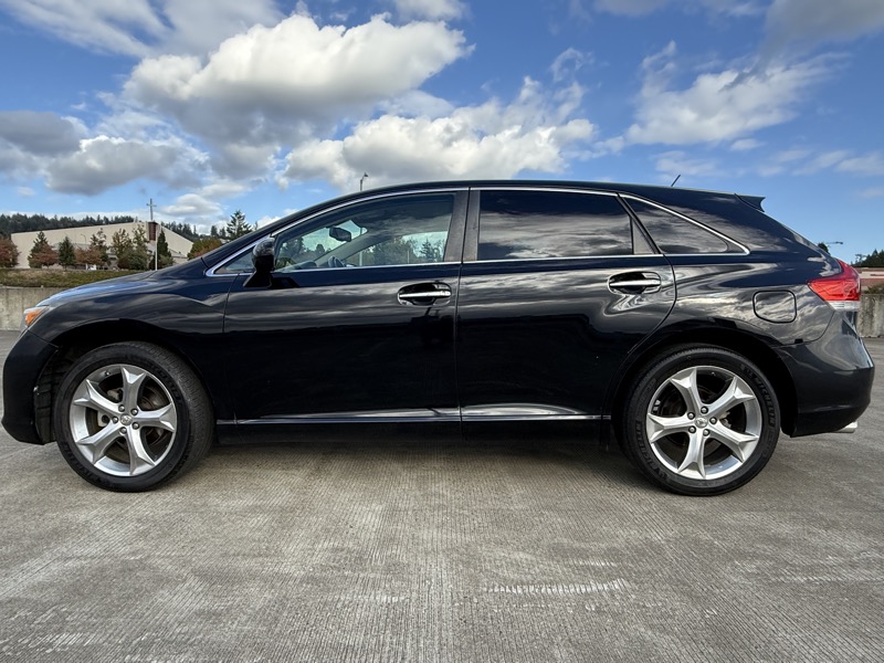 2010 Toyota Venza photo 8