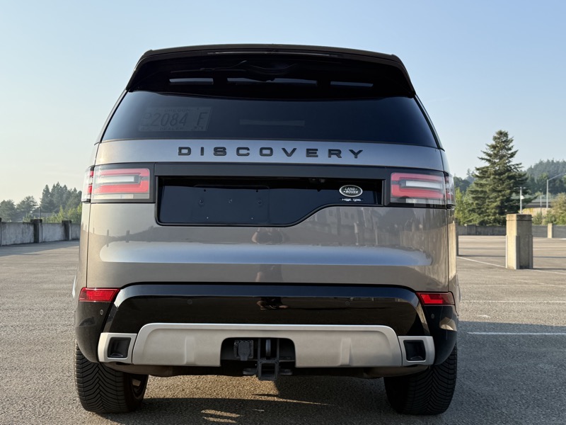 2018 Land Rover Discovery photo 6