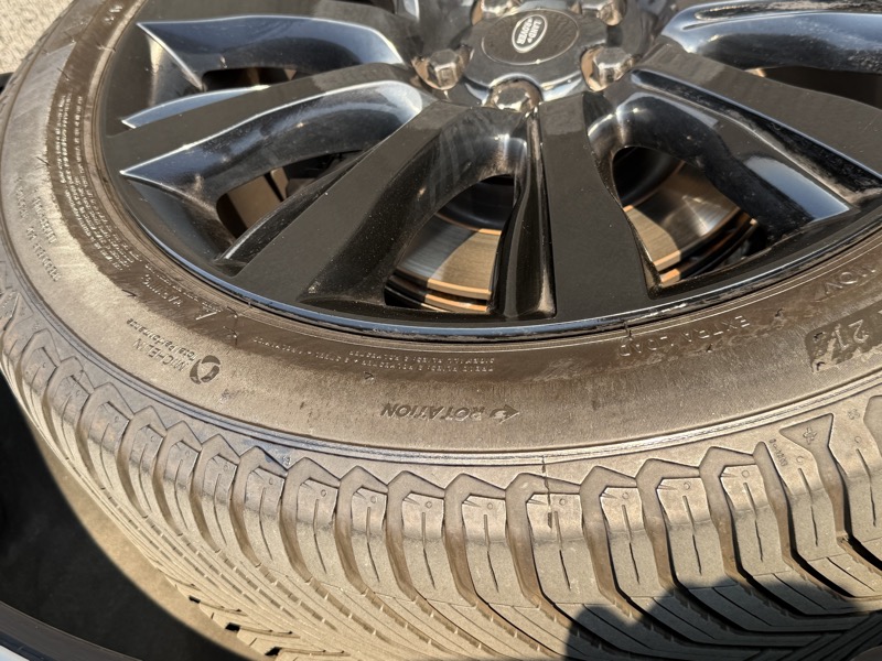 2018 Land Rover Discovery photo 9