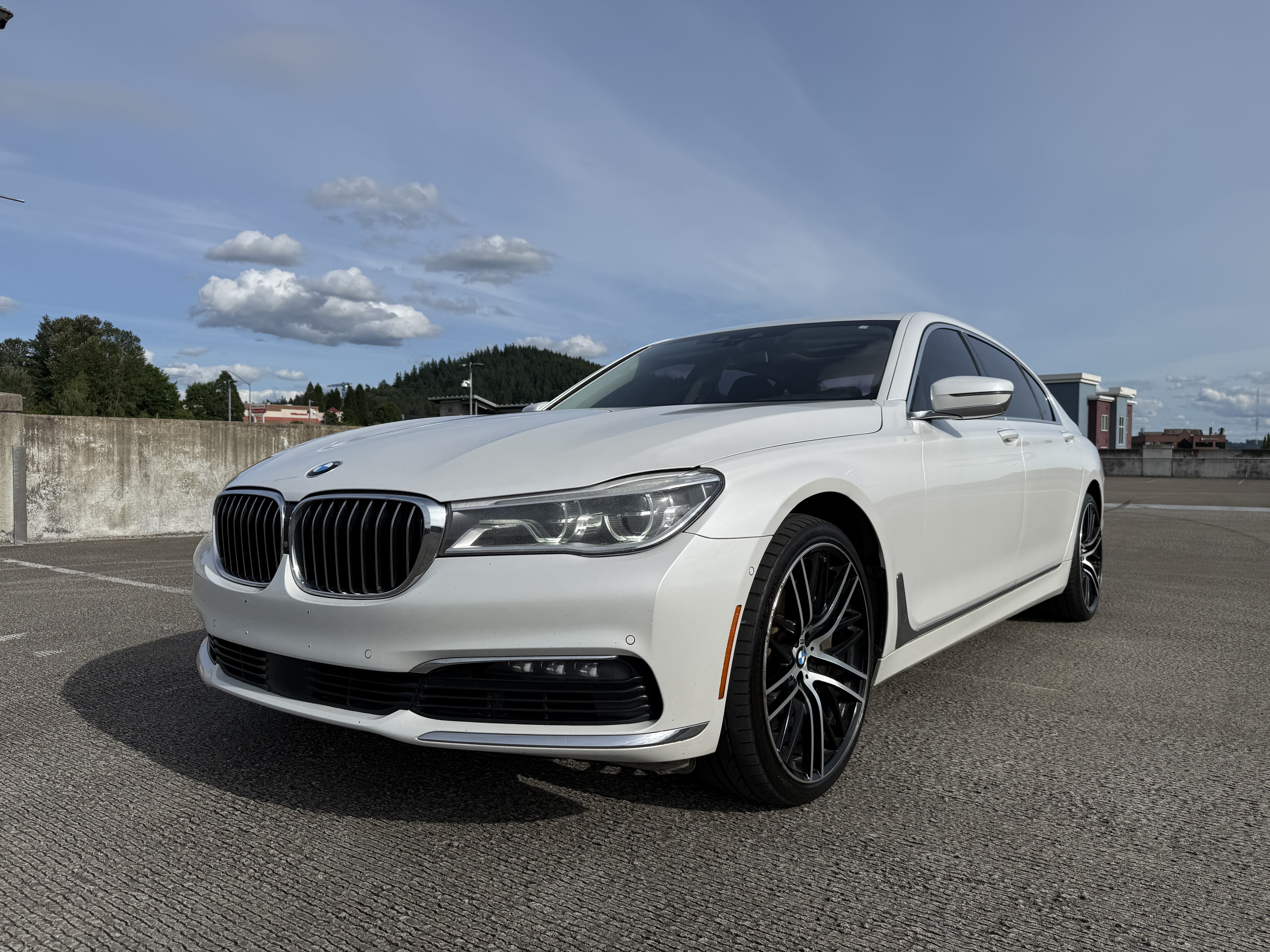 2016 BMW 750i xDrive