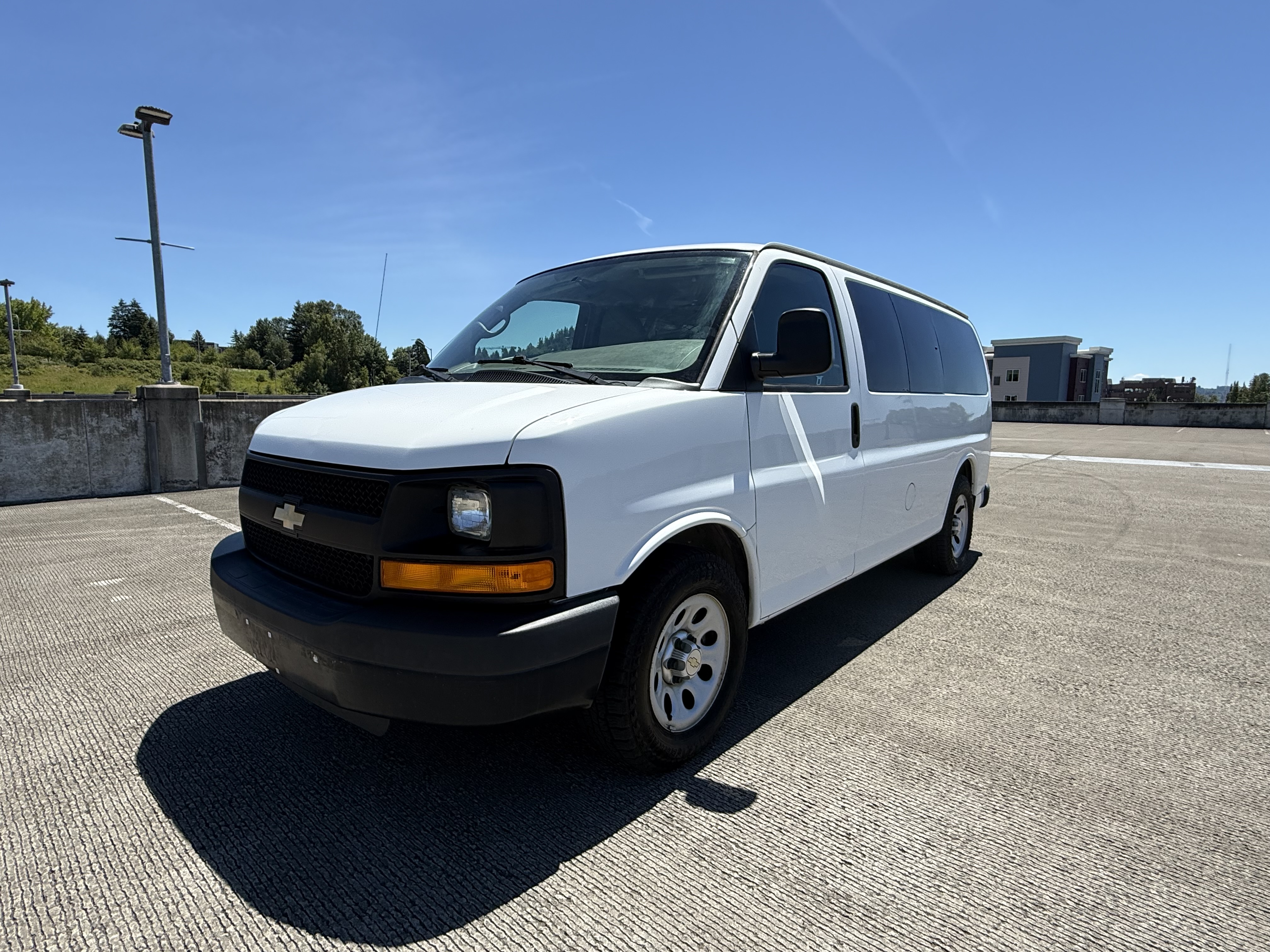 2014 Chevrolet Express 1500 Passenger AWD
